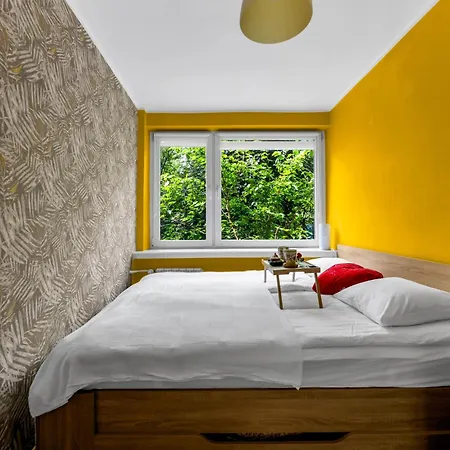 Zoliborz - Parks Nearby - By Rentujemy Appartement