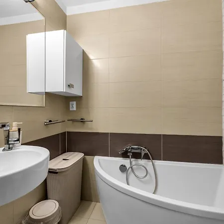 Zoliborz - Parks Nearby - By Rentujemy Appartement *